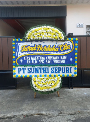 Papan Bunga Duka di Mamajang